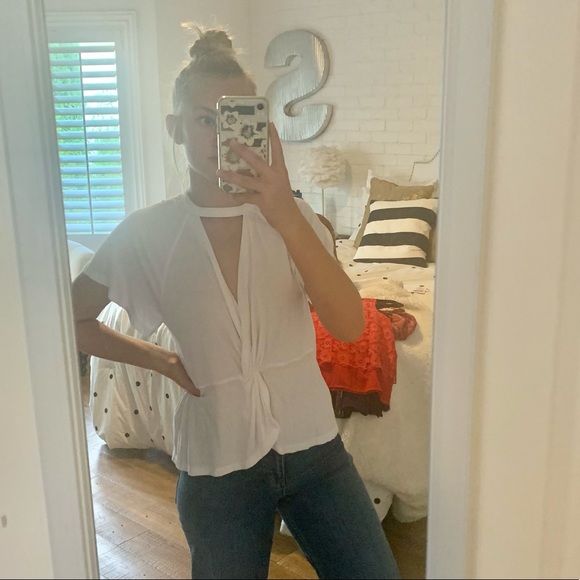 Free People White V-neck Twist Top (Womens S) - Picture 1 of 5